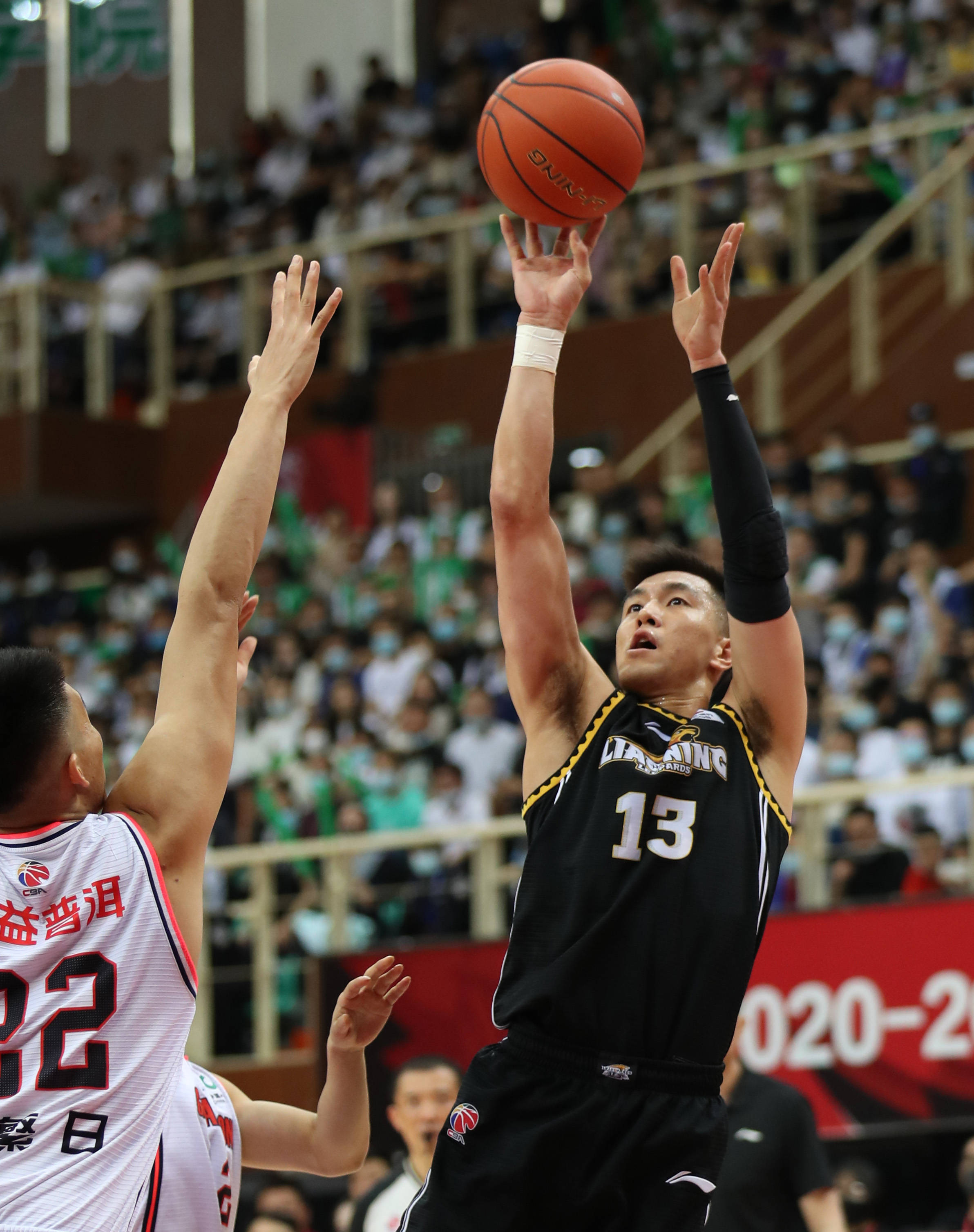 案决策中 案决策中