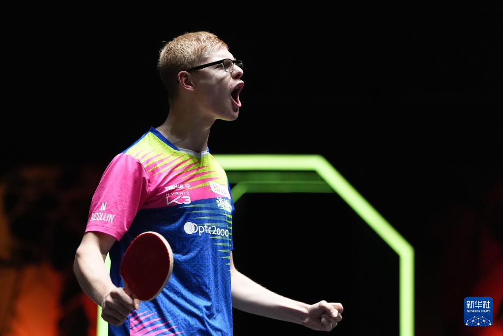 而篮网则在 而篮网则在