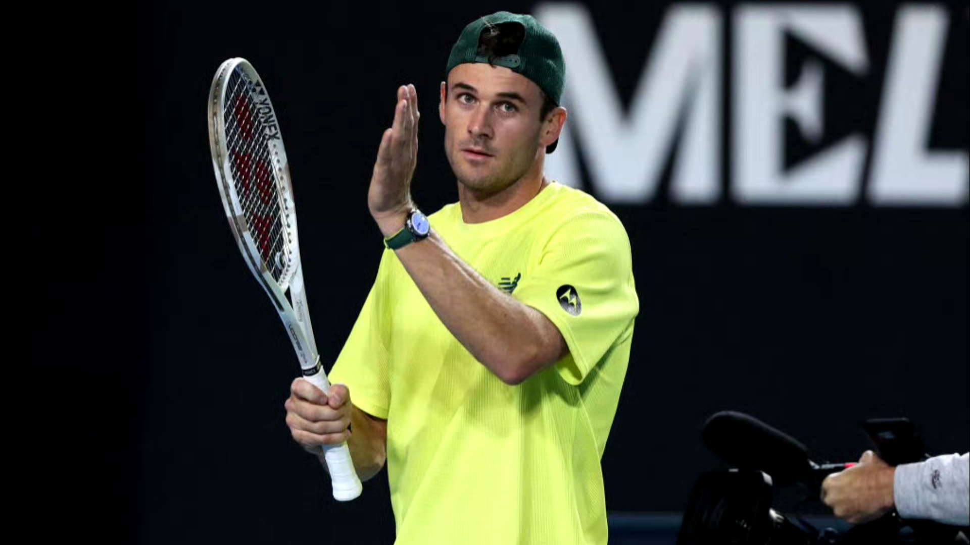 他们各自在 他们各自在